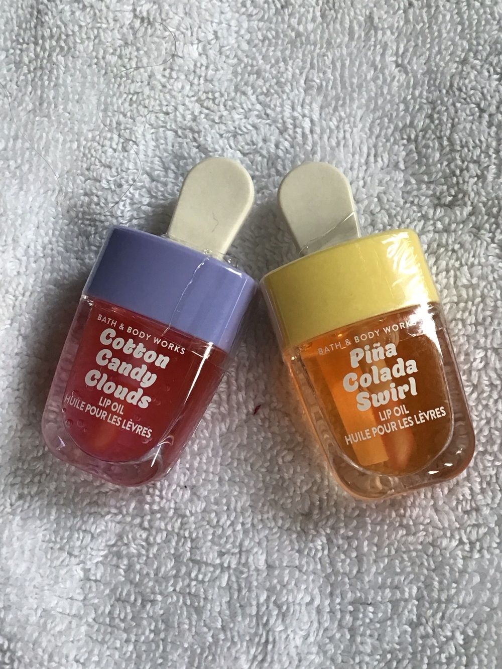Bath & Body Works bundle of 2 lip oils